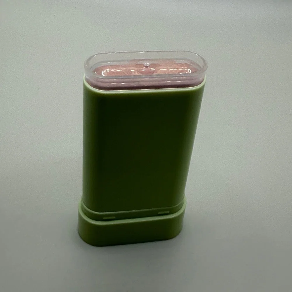 Pixi On-the-Glow BASE Foundation Moisture Stick‎